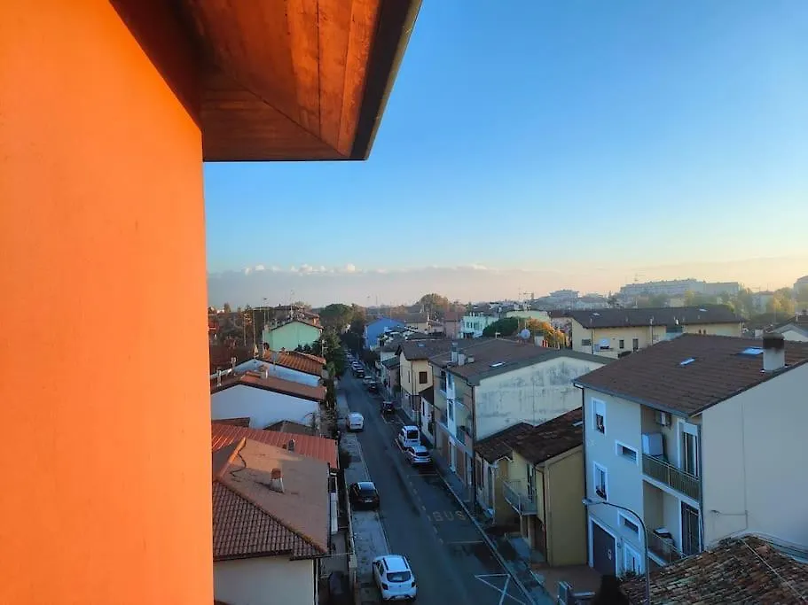 Attico A 2 Passi Dalla Stazione E Centro Storico Ravenna Apartment